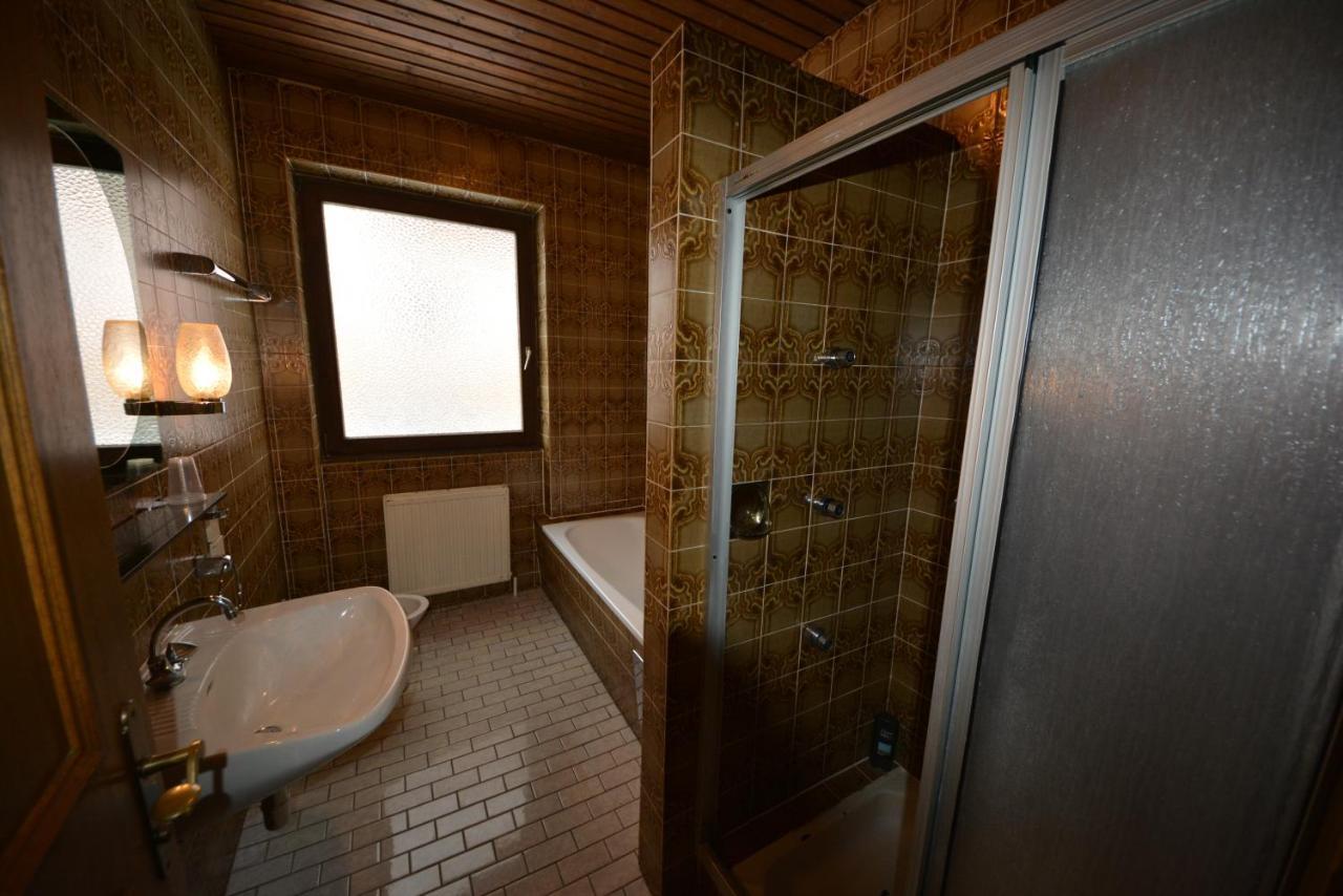 Haus Alpina By Chatel Reizen Bed & Breakfast Grossarl Room photo